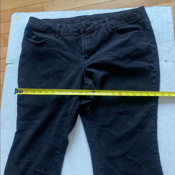 FADED GLORY black cotton, stretch, jeans size 22WP for shorter/petite women - Picture 16 of 16